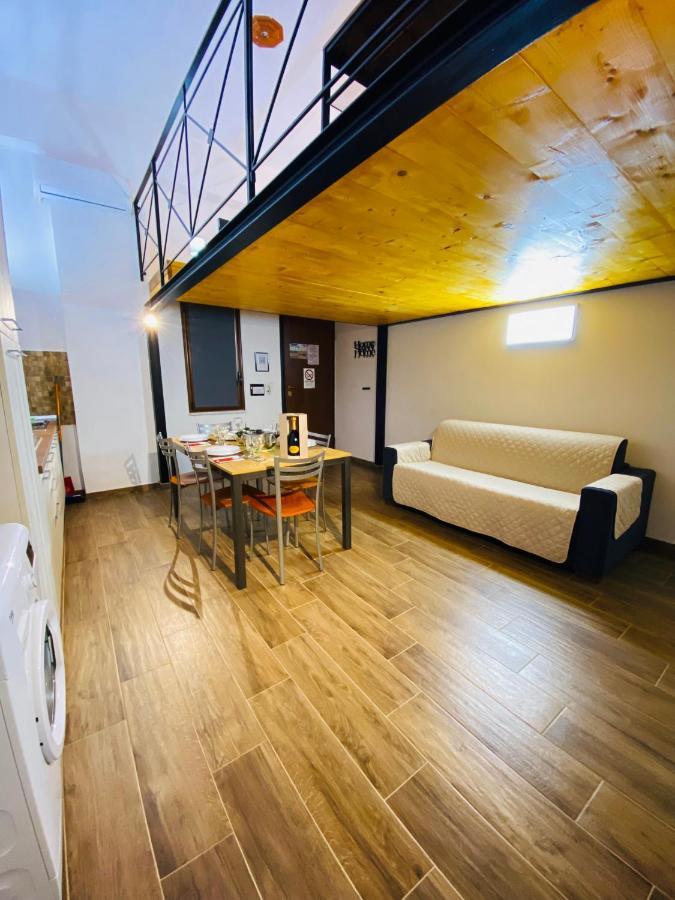 Casa Vacanze Al Civico 72 Pizzo  Buitenkant foto