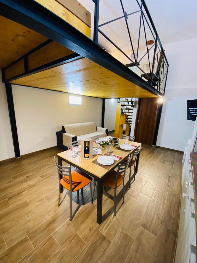 Casa Vacanze Al Civico 72 Pizzo  Buitenkant foto